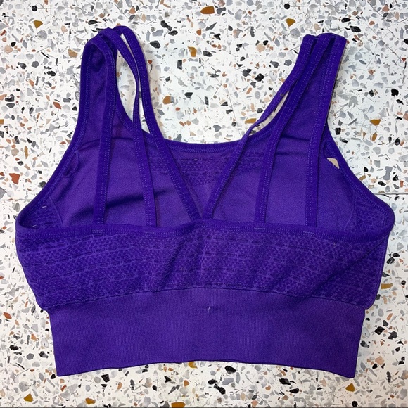 Gymshark Energy Bra - Picture 2 of 2